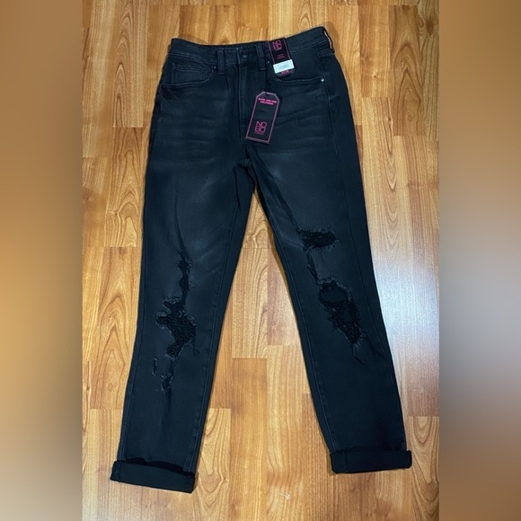 ✨NEW✨ No boundaries super high rise girlfriend jeans - Picture 7 of 12